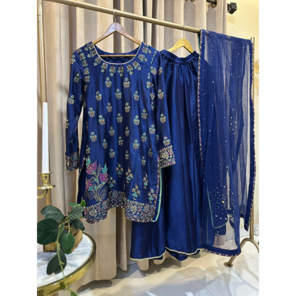 deep-blue-pure-sheesha-silk-blockprint-hand-embellished-dhaka-pajama-silhouettebysl-formal-wear-main (1) Deep Blue luxury Formal Set
