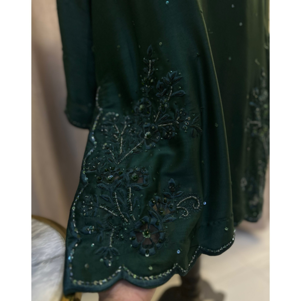 pure-sheesha-silk-emerald-green-embroidered-hand-embellished-monochrome-skinny-shalwar-short-shirt-silhouettebysl (6) Emerald Poise
